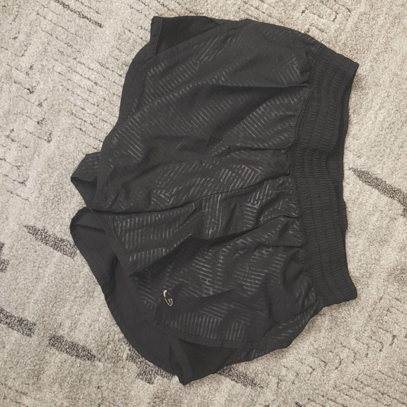 Running shorts bundle black and pink-camo size small - Picture 2 of 8